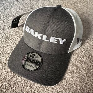 NWT Oakley x New Era 9Forty Hat